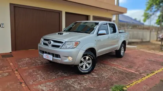 TOYOTA HILUX 3.0 SRV 4X4 CD 16V TURBO INTERCOOLER DIESEL 4P AUTOMÁTICO