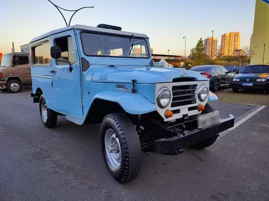 TOYOTA-BANDEIRANTE-1964