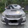 TOYOTA HILUX SW4 3.0 SRV 4X4 7 LUGARES 16V TURBO INTERCOOLER DIESEL 4P AUTOMÁTICO TOYOTA HILUX SW4 3.0 SRV 4X4 7 LUGARES 16V TURBO INTERCOOLER DIESEL 4P AUTOMÁTICO