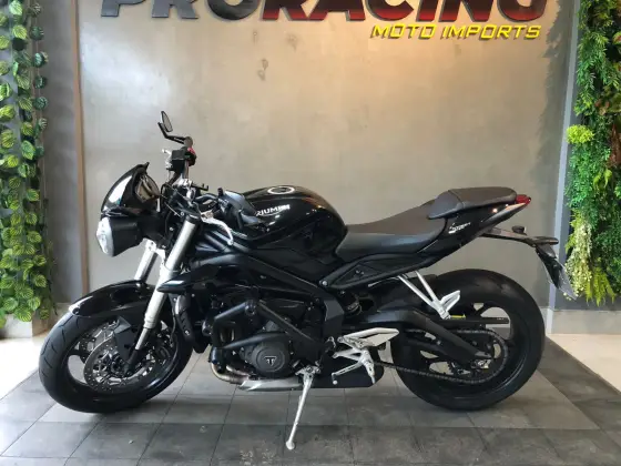 TRIUMPH STREET TRIPLE 765 S 