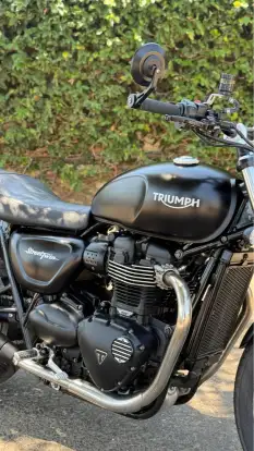 TRIUMPH-STREET TWIN-2016