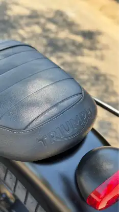 TRIUMPH-STREET TWIN-2016