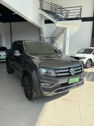VOLKSWAGEN-AMAROK-2017