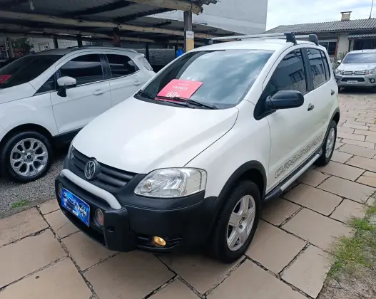 VOLKSWAGEN CROSSFOX 1.6 MI FLEX 8V 4P MANUAL