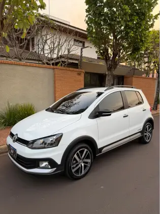VOLKSWAGEN FOX 1.6 MSI TOTAL FLEX XTREME 4P MANUAL VOLKSWAGEN FOX 1.6 MSI TOTAL FLEX XTREME 4P MANUAL