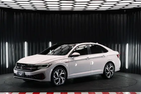 VOLKSWAGEN JETTA 2.0 350 TSI GASOLINA GLI DSG