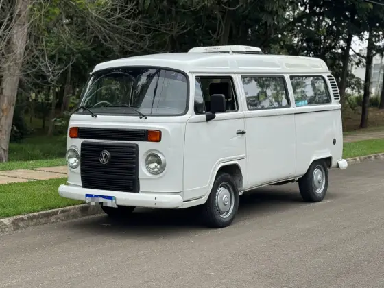 VOLKSWAGEN KOMBI 1.4 MI STD 8V FLEX 4P MANUAL