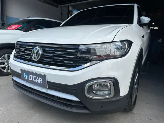 VOLKSWAGEN T-CROSS 1.0 200 TSI TOTAL FLEX COMFORTLINE AUTOMÁTICO