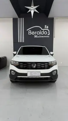 VOLKSWAGEN T-CROSS 1.0 200 TSI TOTAL FLEX COMFORTLINE AUTOMÁTICO