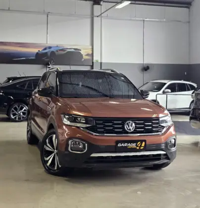 VOLKSWAGEN T-CROSS 1.4 250 TSI TOTAL FLEX HIGHLINE AUTOMÁTICO