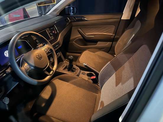 VOLKSWAGEN-VIRTUS-1.0 170 TSI MANUAL VOLKSWAGEN-VIRTUS-2023