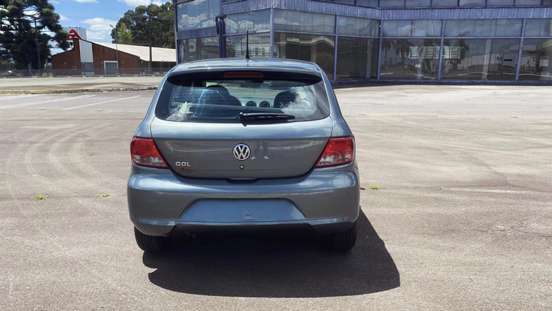 VOLKSWAGEN-GOL-2011