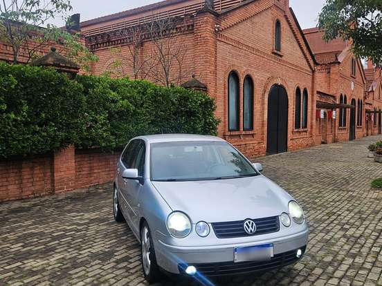 VOLKSWAGEN-POLO-1.6 MI COMFORTLINE 8V GASOLINA 4P MANUAL VOLKSWAGEN-POLO-2002