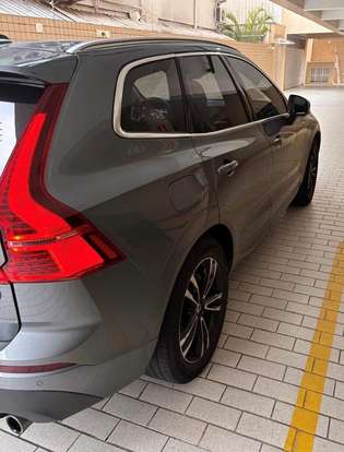 VOLVO-XC60-2019