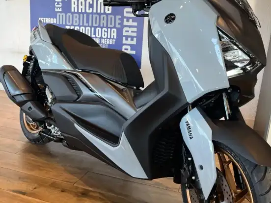 YAMAHA-XMAX 300 CONNECTED ABS YAMAHA-XMAX 300 CONNECTED ABS-2026