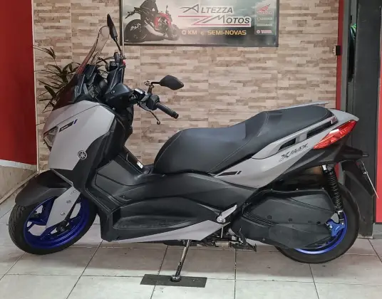 YAMAHA XMAX ABS 