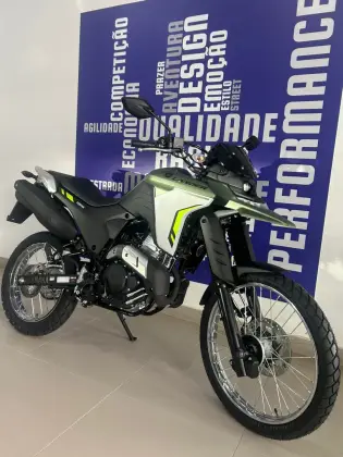 YAMAHA XTZ 250 LANDER CONNECTED YAMAHA XTZ 250 LANDER CONNECTED