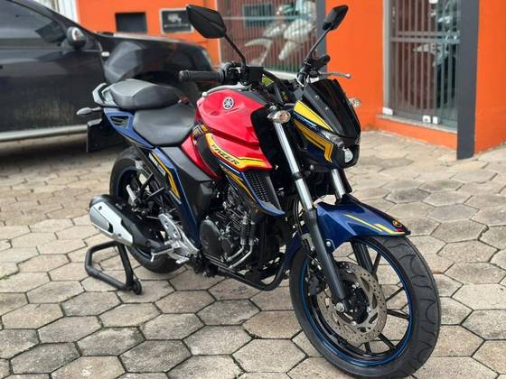 YAMAHA FZ25 FAZER ABS 