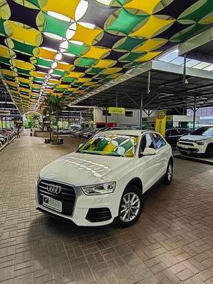 AUDI-Q3-2016