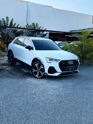 AUDI Q3 2.0 40 TFSI GASOLINA PERFORMANCE BLACK QUATTRO TIPTRONIC