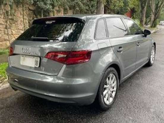 AUDI-A3-1.4 TFSI SPORTBACK ATTRACTION 16V GASOLINA 4P S-TRONIC AUDI-A3-2015