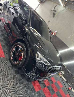 AUDI-Q3-2022