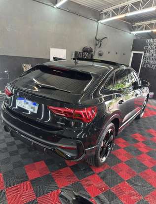 AUDI-Q3-2022