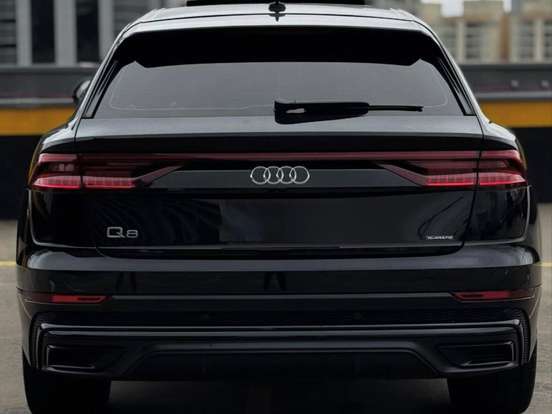 AUDI-Q8-3.0 TFSI GASOLINA PERFORMANCE BLACK QUATTRO TIPTRONIC AUDI-Q8-2020