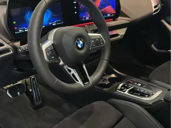 BMW-M 135i-2.0 16V TURBO GASOLINA XDRIVE STEPTRONIC BMW-M 135i-2025