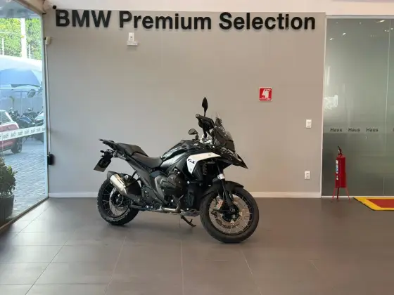 BMW R 1300 GS TRIPLE BLACK 
