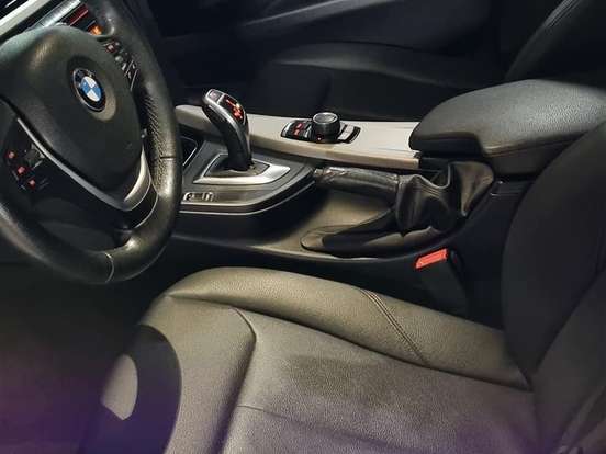 BMW-320i-2.0 GP 16V TURBO ACTIVE FLEX 4P AUTOMÁTICO BMW-320i-2014