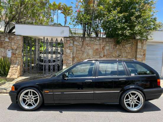 BMW-328i-2.8 TOURING 24V GASOLINA 4P AUTOMÁTICO BMW-328i-1997