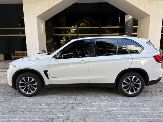 BMW-X5-3.0 4X4 30D I6 TURBO DIESEL 4P AUTOMÁTICO BMW-X5-2015
