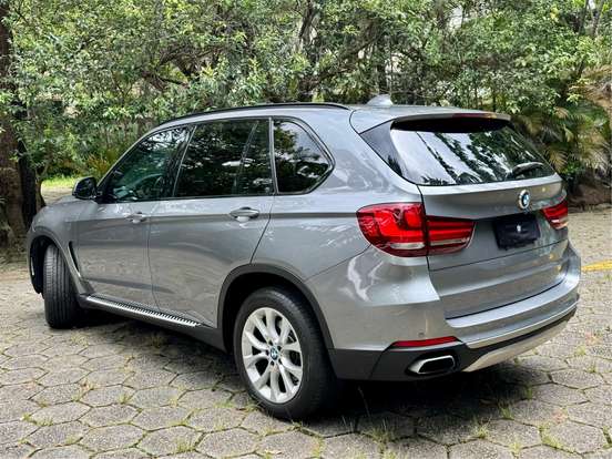 BMW-X5-4.4 V8 TURBO GASOLINA XDRIVE50I SECURITY AUTOMÁTICO BMW-X5-2015
