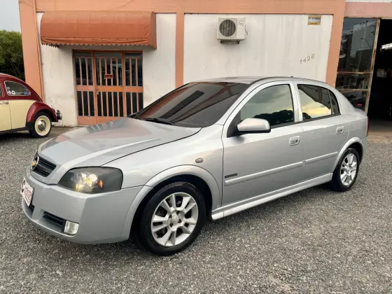 CHEVROLET ASTRA 2.0 MPFI ADVANTAGE PLUS 8V FLEX 4P MANUAL