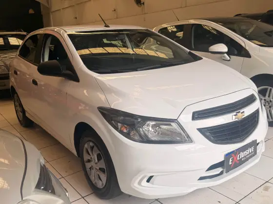 CHEVROLET ONIX 1.0 MPFI LT 8V FLEX 4P MANUAL CHEVROLET ONIX 1.0 MPFI LT 8V FLEX 4P MANUAL