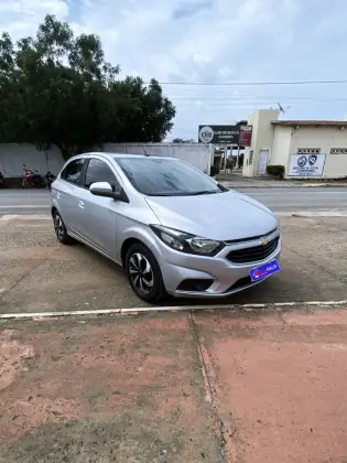CHEVROLET ONIX 1.4 MPFI LT 8V FLEX 4P MANUAL