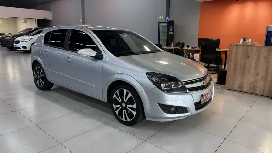 CHEVROLET VECTRA 2.0 MPFI GT HATCH 8V FLEX 4P MANUAL