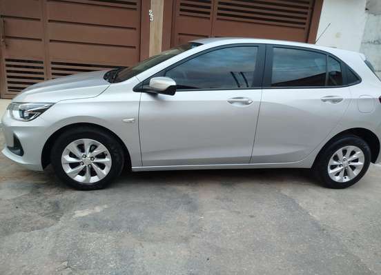 CHEVROLET-ONIX-2020
