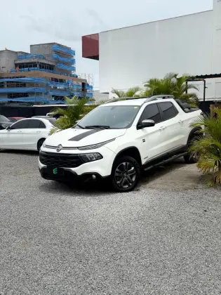 FIAT TORO 2.0 16V TURBO DIESEL FREEDOM 4WD AT9