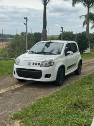 FIAT UNO 1.4 EVO SPORTING 8V FLEX 4P MANUAL