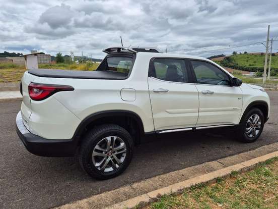 FIAT-TORO-2019