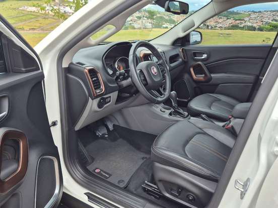 FIAT-TORO-2.4 16V MULTIAIR FLEX VOLCANO AT9 FIAT-TORO-2019