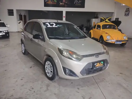 FORD FIESTA 1.0 ROCAM HATCH 8V FLEX 4P MANUAL