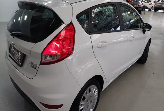 FORD FIESTA 1.5 S HATCH 16V FLEX 4P MANUAL