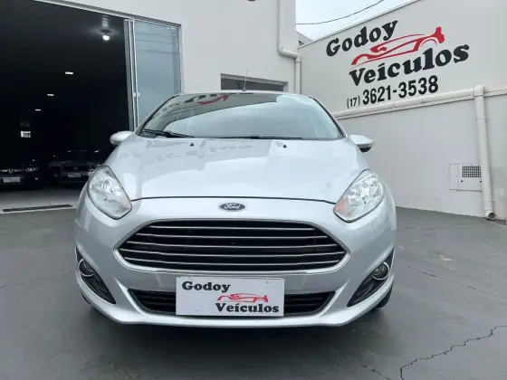 FORD FIESTA 1.6 SE HATCH 16V FLEX 4P MANUAL