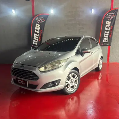 FORD FIESTA 1.6 SE HATCH 16V FLEX 4P POWERSHIFT
