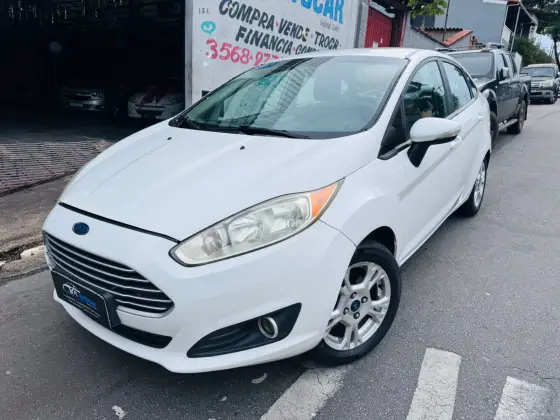FORD FIESTA 1.6 SE SEDAN 16V FLEX 4P MANUAL