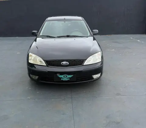 FORD MONDEO 2.0 GHIA 16V GASOLINA 4P AUTOMÁTICO