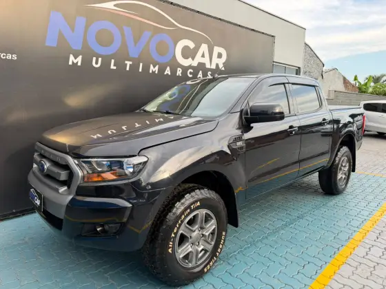 FORD RANGER 2.2 XLS 4X4 CD 16V DIESEL 4P AUTOMÁTICO